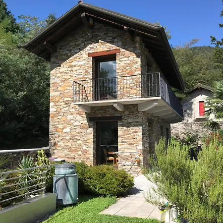 Apartment Mergozzo Beach *