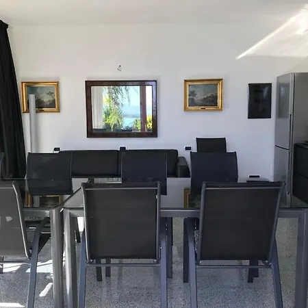 Apartment Mergozzo Beach
