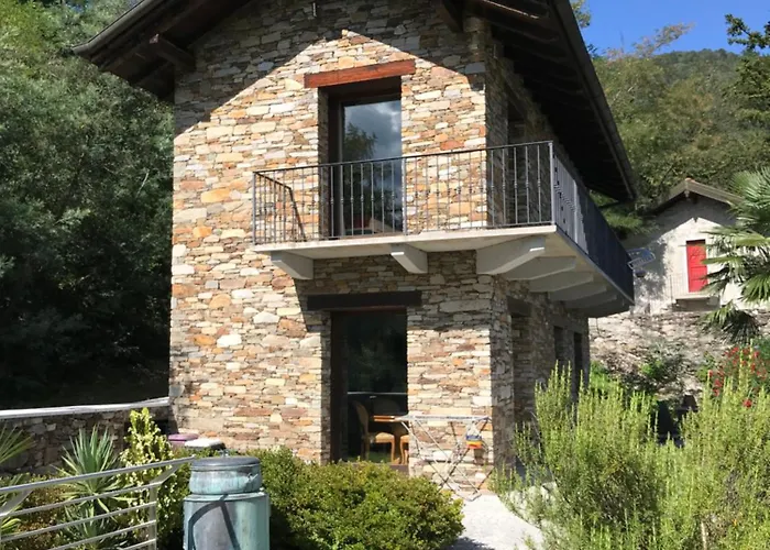 Appartement Mergozzo Beach *