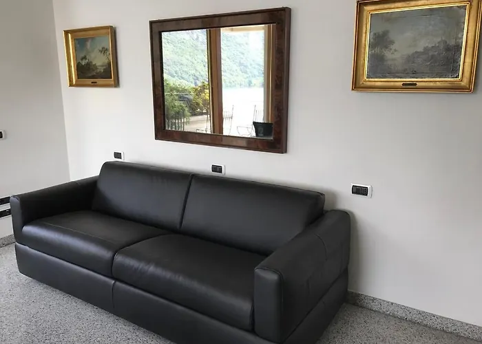 Mergozzo Beach Apartment