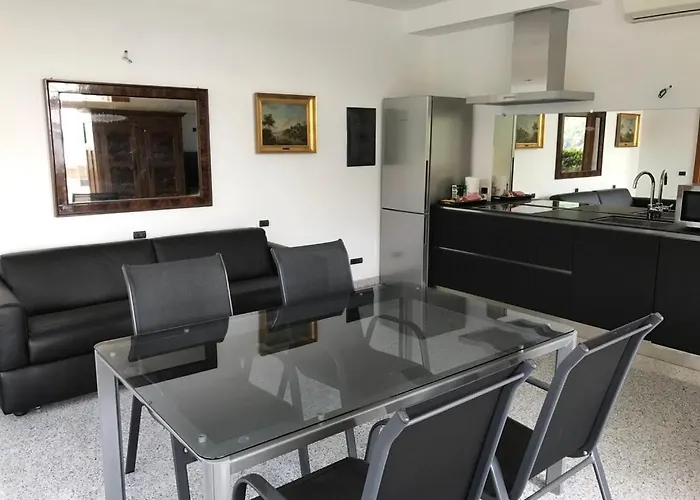 Mergozzo Beach Apartament