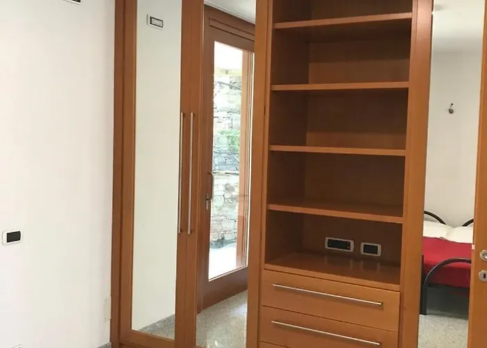 Mergozzo Beach Apartment *