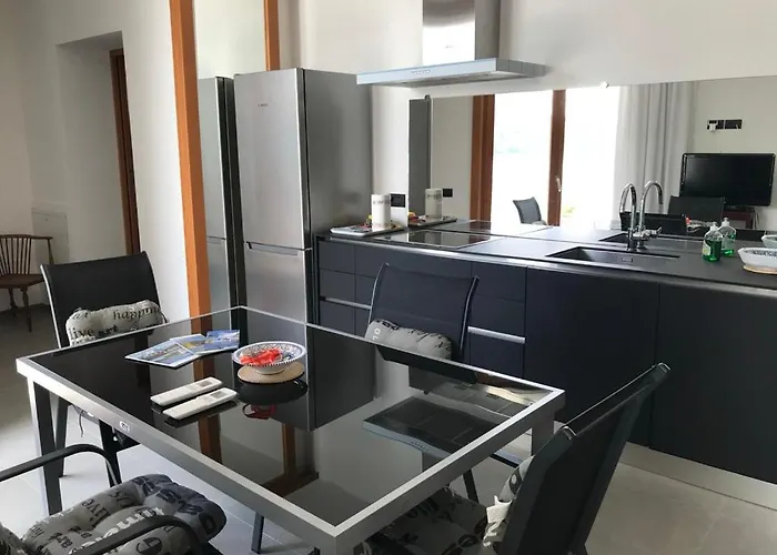 Mergozzo Beach Apartment Mergozzo