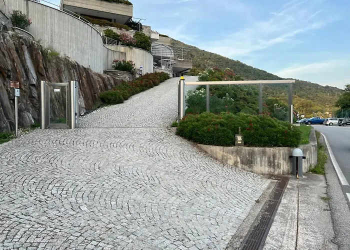 Mergozzo Beach * Mergozzo